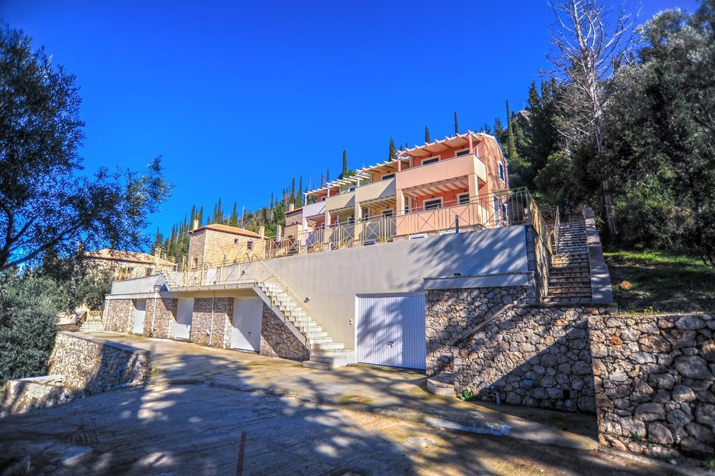 Agios Nikitas View Villa Luaran gambar