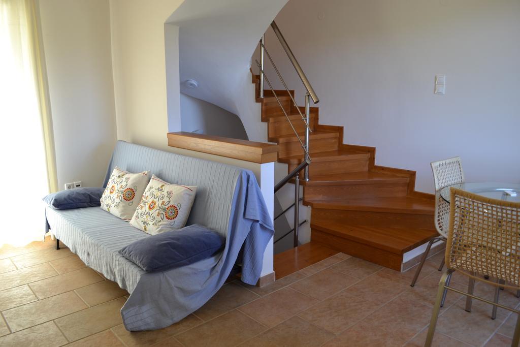 Agios Nikitas View Villa Luaran gambar