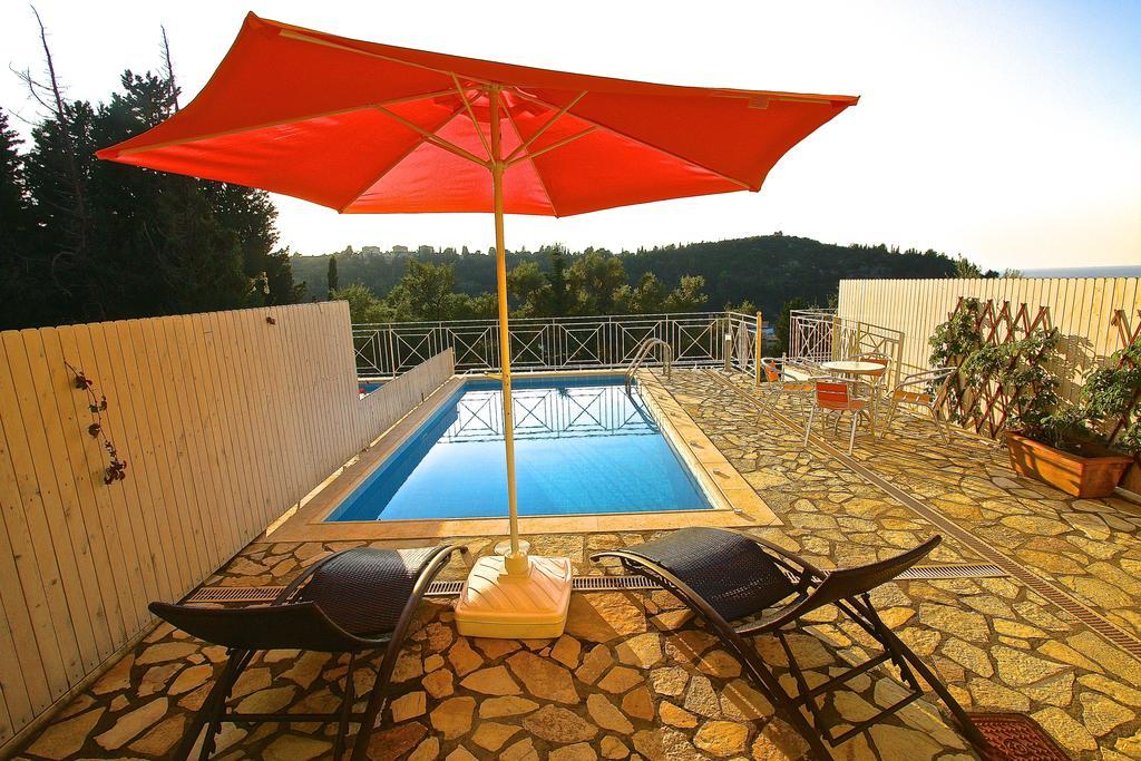 Agios Nikitas View Villa Luaran gambar
