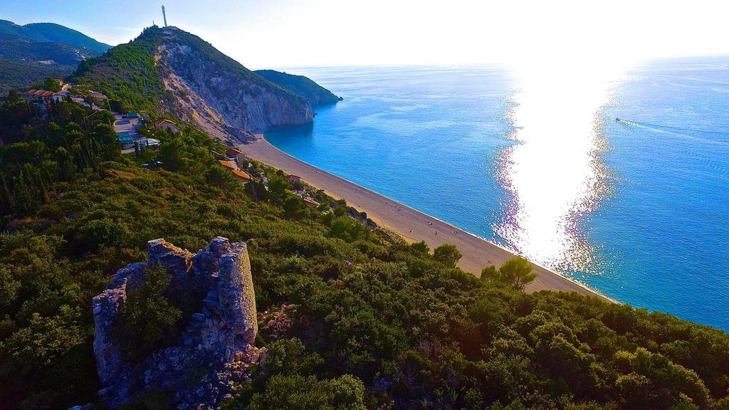 Agios Nikitas View Villa Luaran gambar