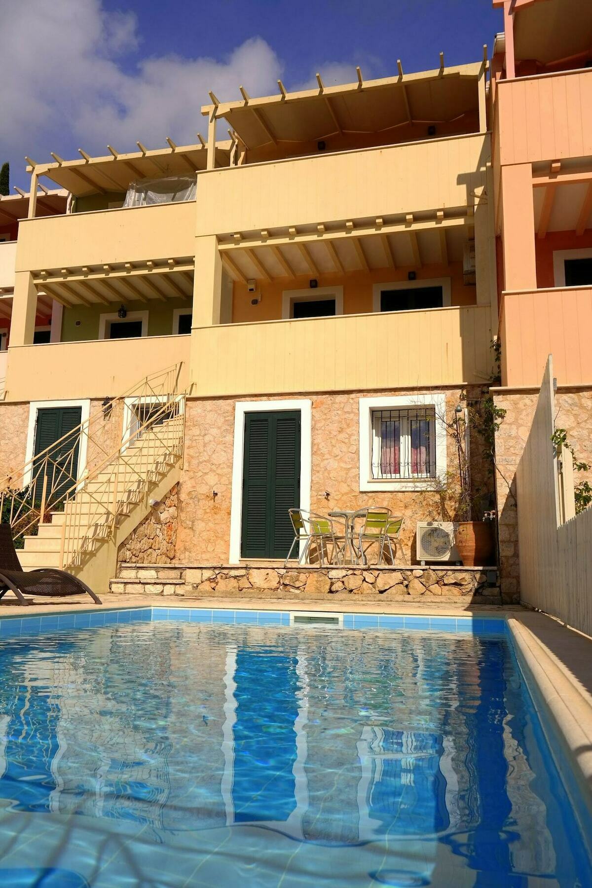 Agios Nikitas View Villa Luaran gambar